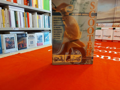 IL LIBRO DEGLI SCOOTER
