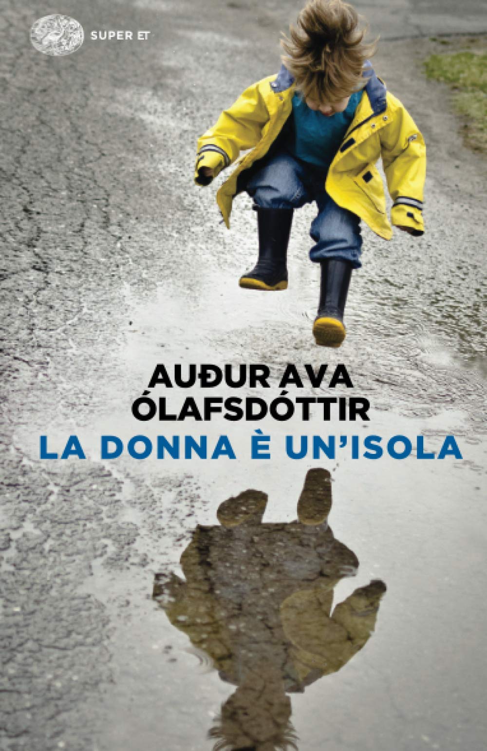 LA DONNA È UN'ISOLA