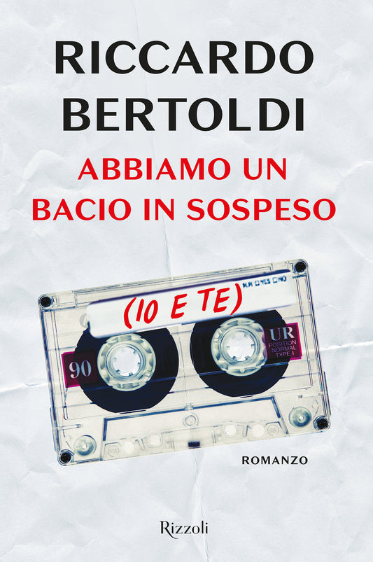 ABBIAMO UN BACIO IN SOSPESO (IO E TE)