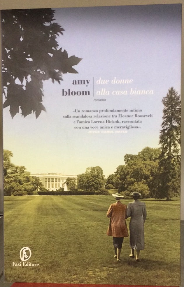 DUE DONNE ALLA CASA BIANCA